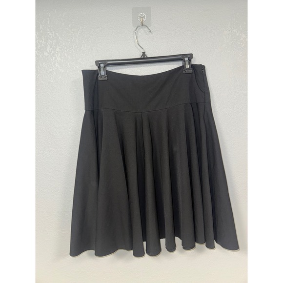 Trina Turk Dresses & Skirts - Trina Turk Los Angeles Black Flared A-Line Skirt Side Zip Size 8